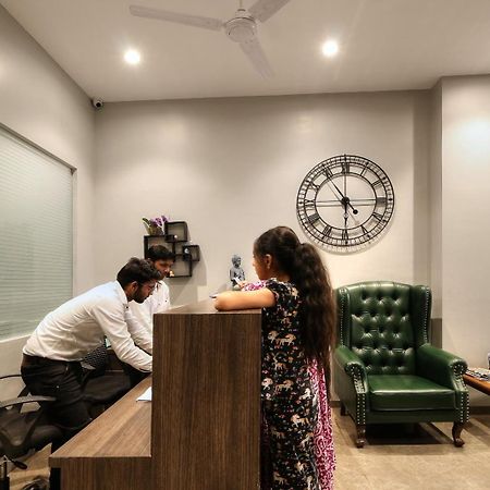 Magnus Fortune House Business Hotel , Magarpatta Mundhva Esterno foto