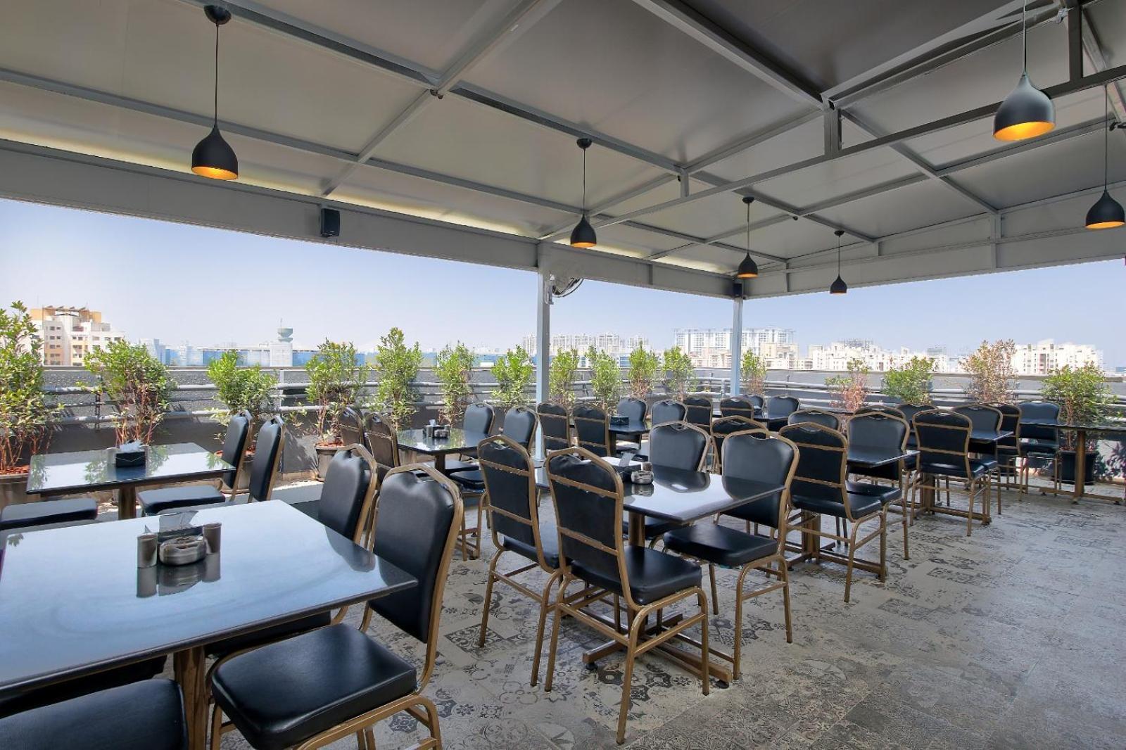 Magnus Fortune House Business Hotel , Magarpatta Mundhva Esterno foto