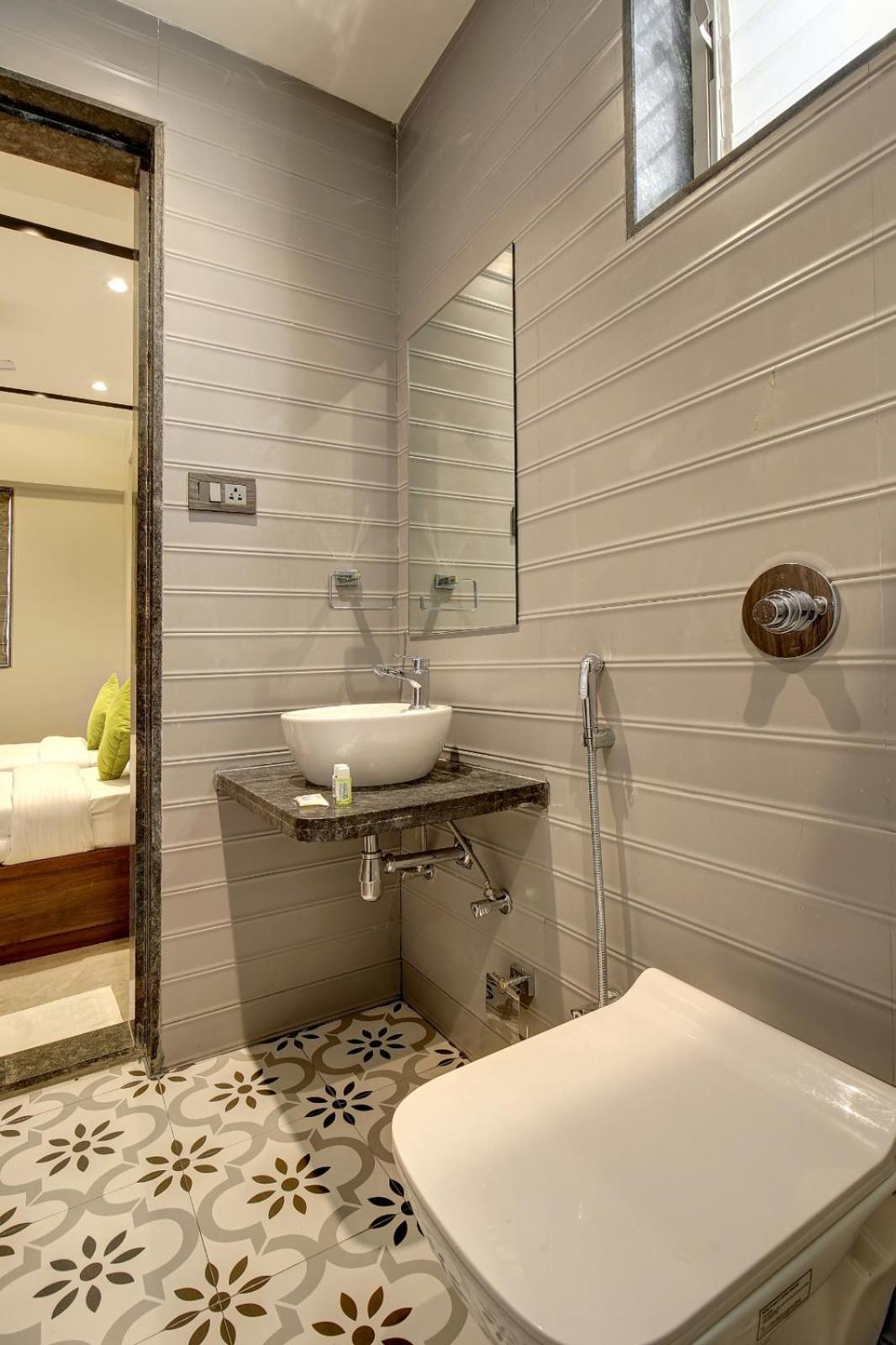 Magnus Fortune House Business Hotel , Magarpatta Mundhva Esterno foto