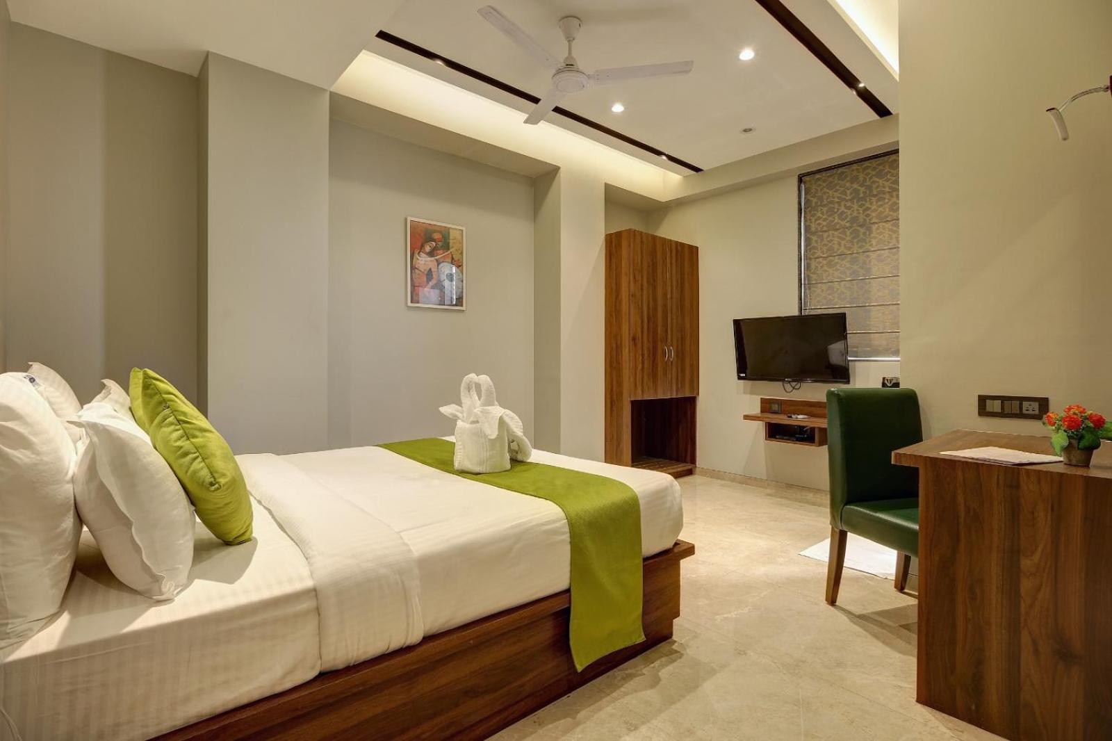 Magnus Fortune House Business Hotel , Magarpatta Mundhva Esterno foto