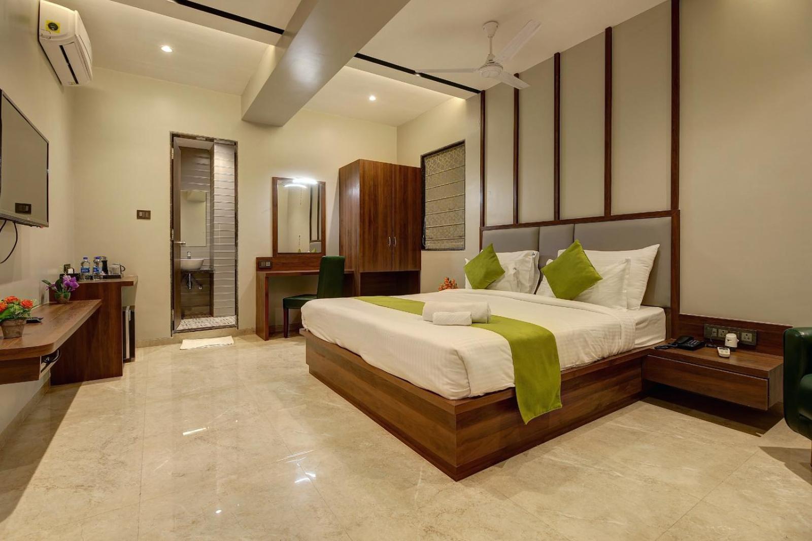 Magnus Fortune House Business Hotel , Magarpatta Mundhva Esterno foto